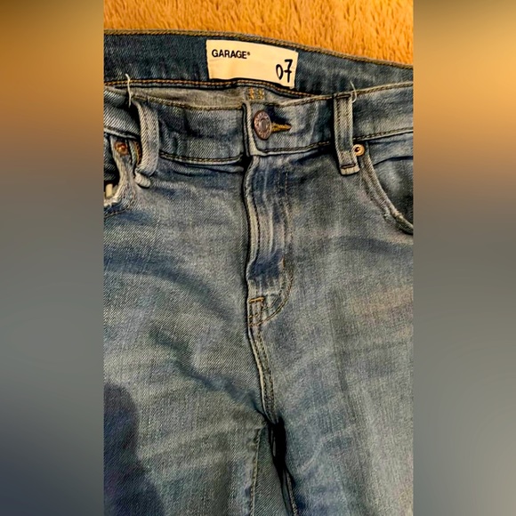 Garage Boyfriend Style Jeans - Picture 2 of 2